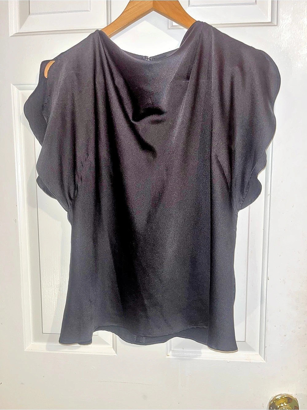 Ann Taylor Black Short Sleeve Blouse Like New